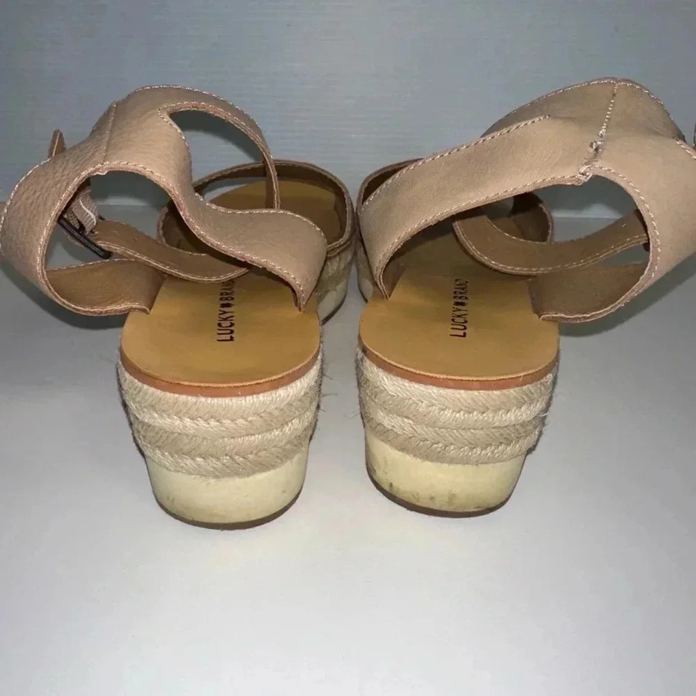 Women's Lucky Brand Sandals, Beige, Size 8.5 - Picture 5 of 11